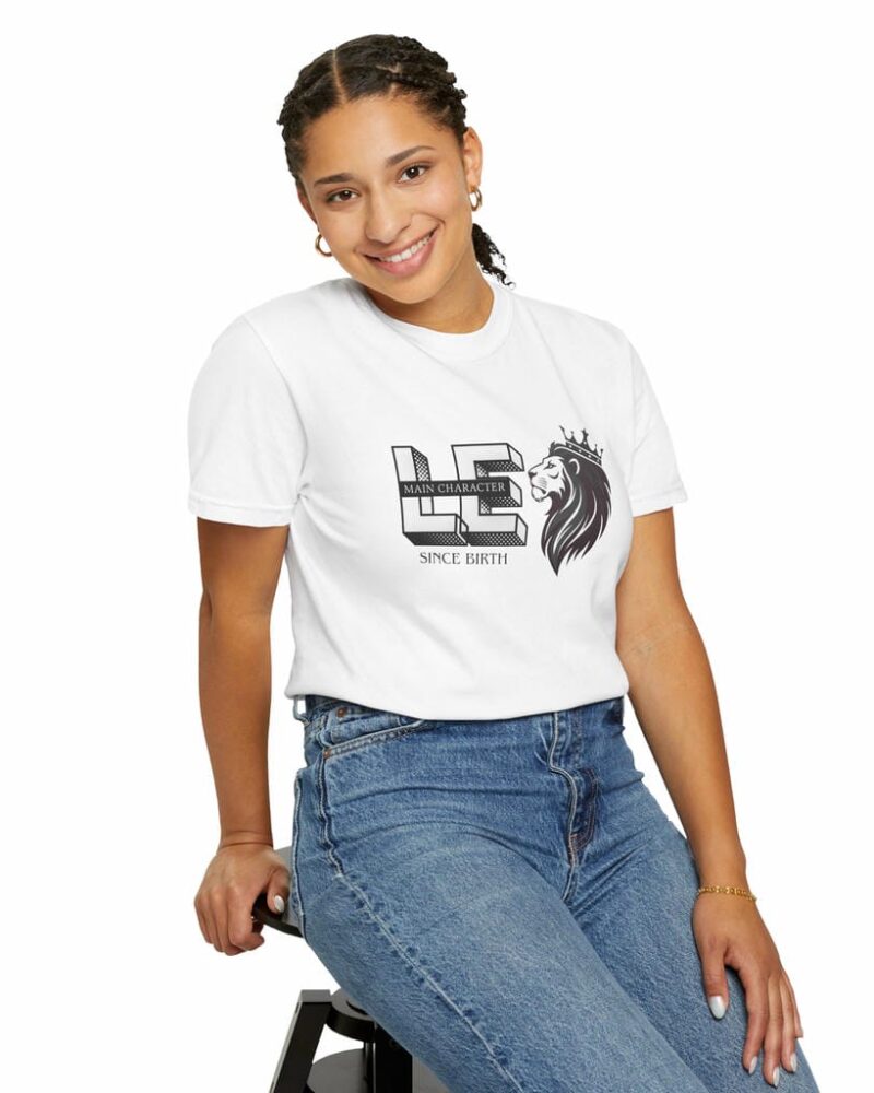 Leo main character since birth T-shirt - Unisex