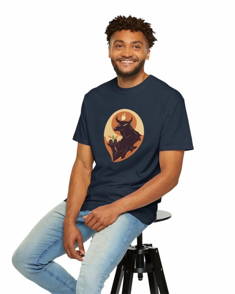 Tchic Bull Taurus Graphic T-shirt - Unisex