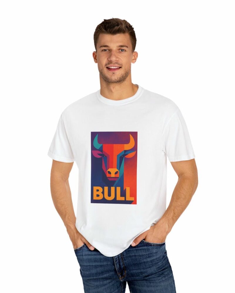 Bull Abstract Taurus T-shirt - Unisex